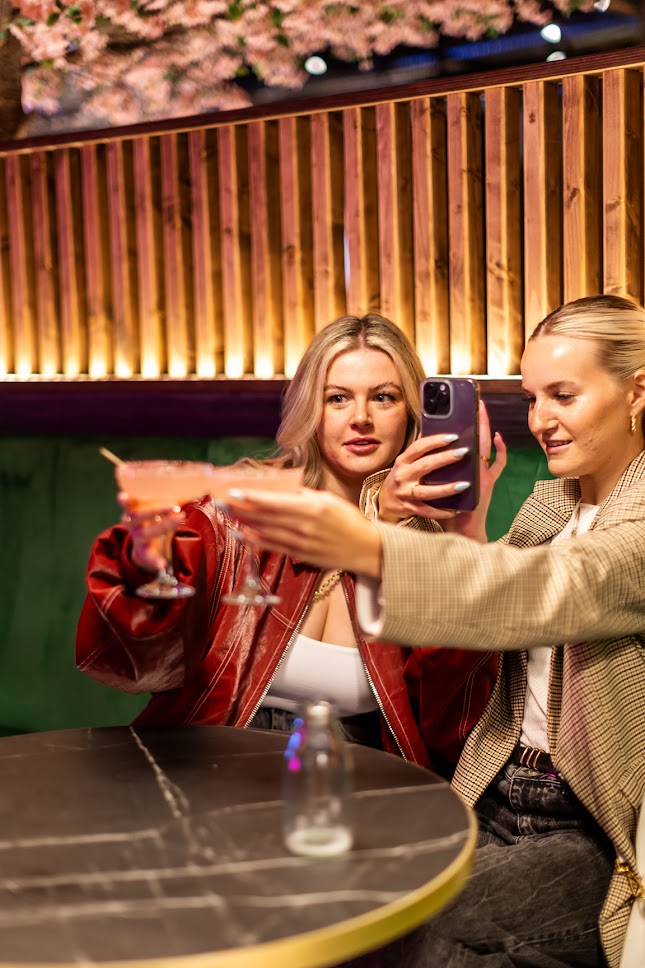 Spinners Solihull Bottomless Brunch near Birmingham