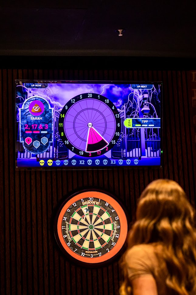Electric Darts at Spinners