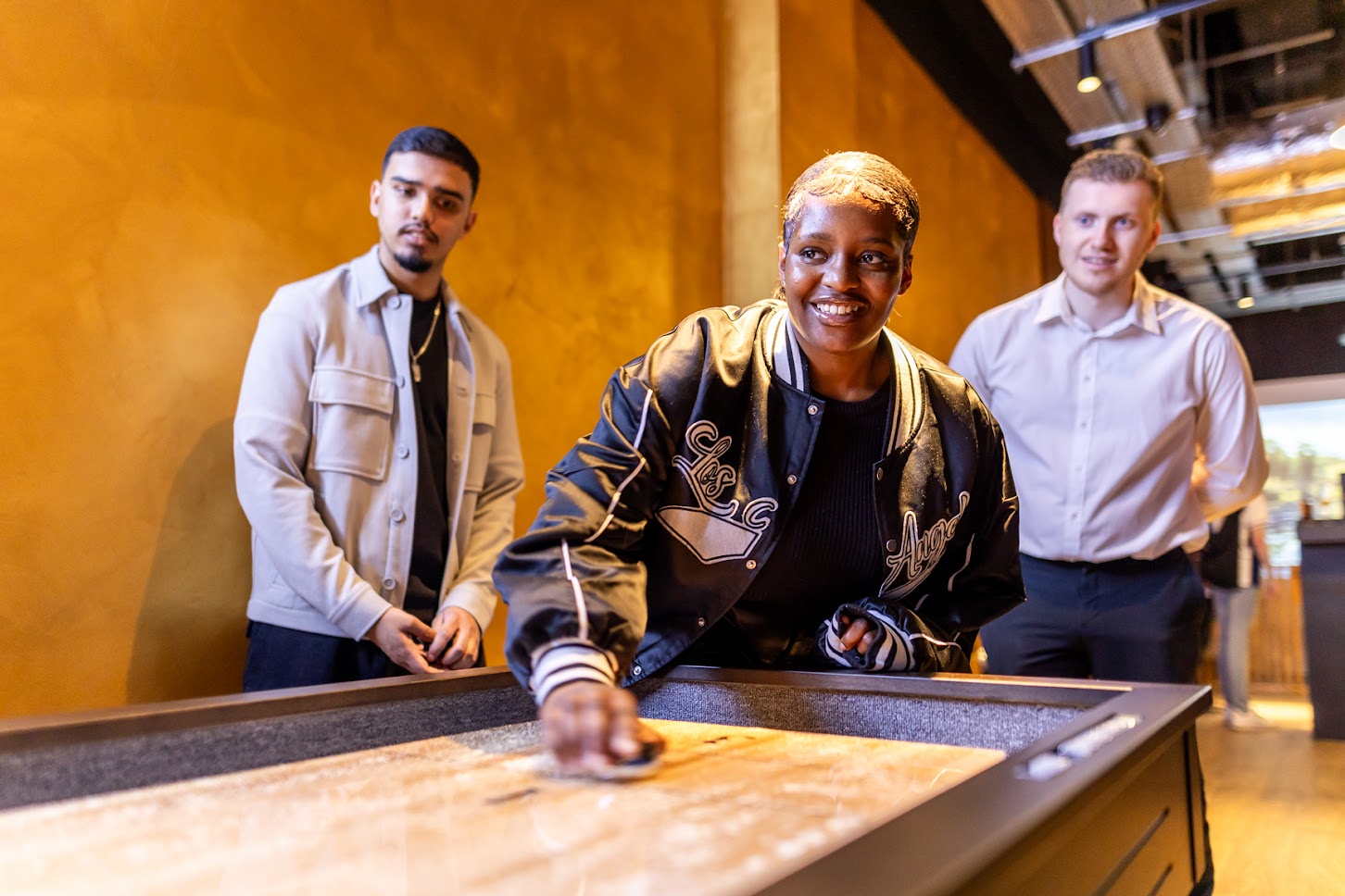 Shuffleboard in Plymouth